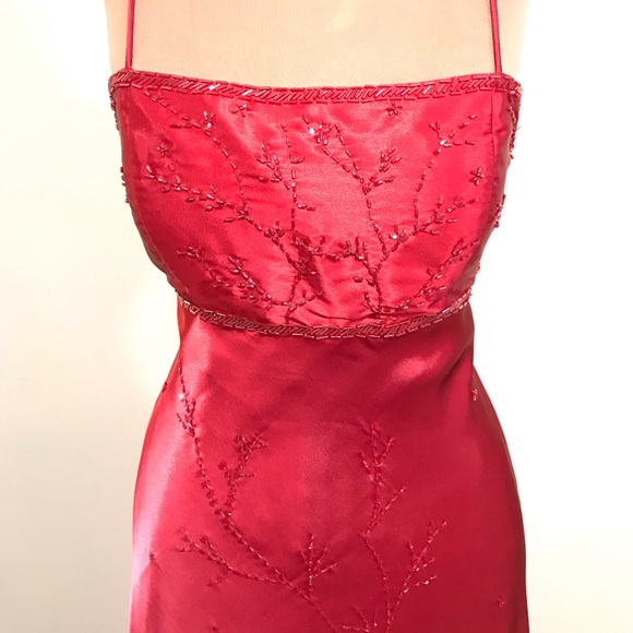 Betsy & Adam Pink Ombré Gown - Picture 4 of 7